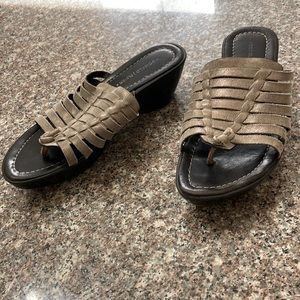 Donald J Pliner leather Cissy Bronze metallic heeled sandals size 8